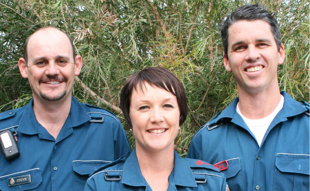 Stephen de Keijzer with Kerri and Ben Russell. Stephen de Keijzer with Kerri and Ben Russell.